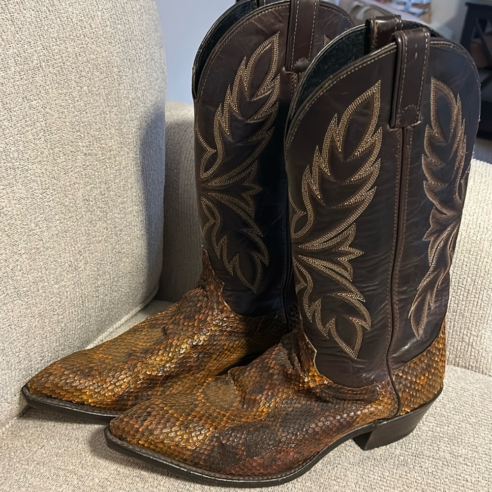 Men’s Code West Rattlesnake cowboy boots size 10